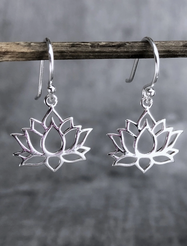 925 sterling zilveren lotus oorbellen