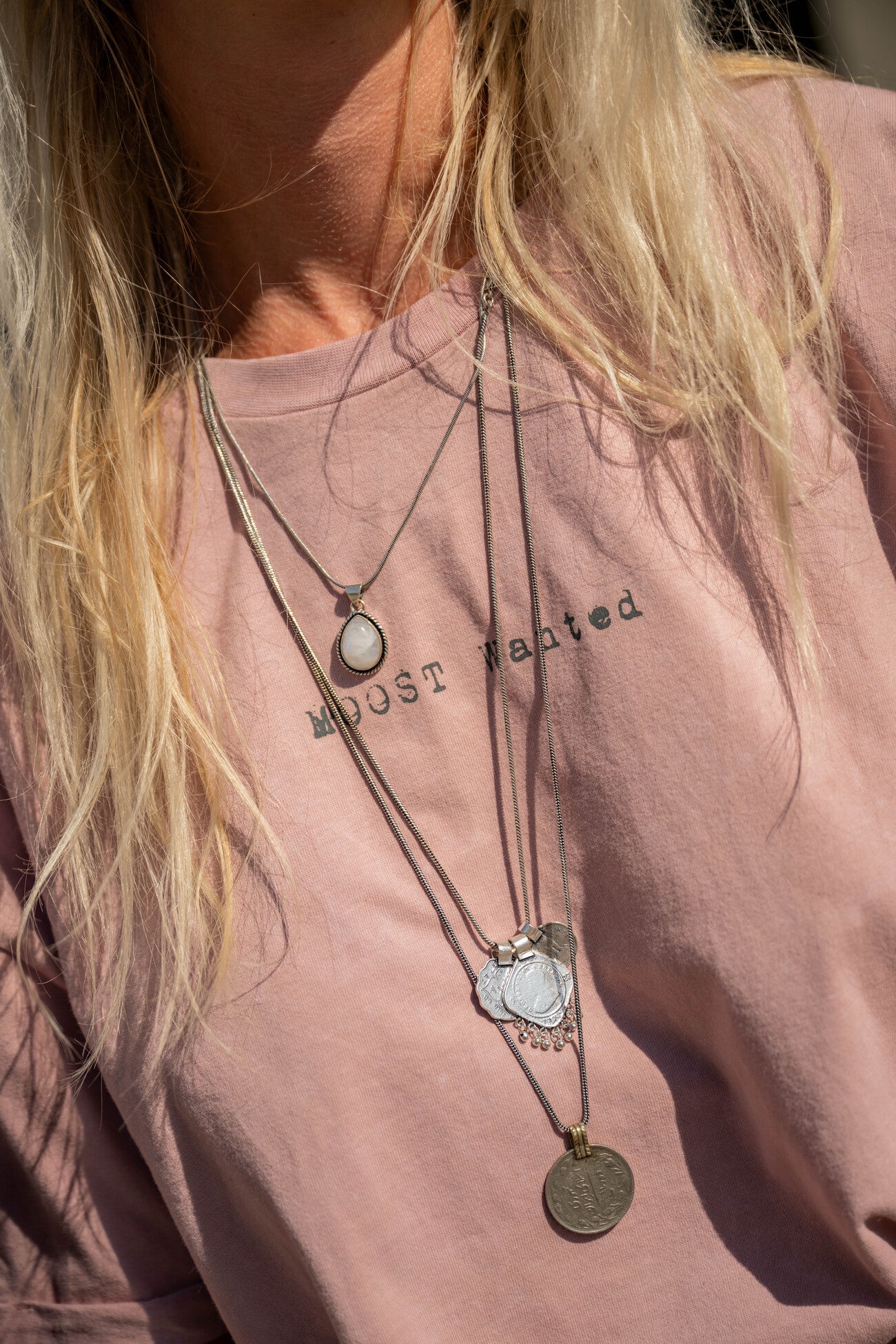 Blake Artwork Tshirt Dusty pink